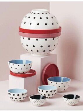 kate spade On the Spot 8-Piece Mini Nesting Set brand new in box
